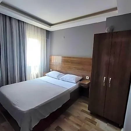 Ξενοδοχείο Smyrna Homes & Suits 3*